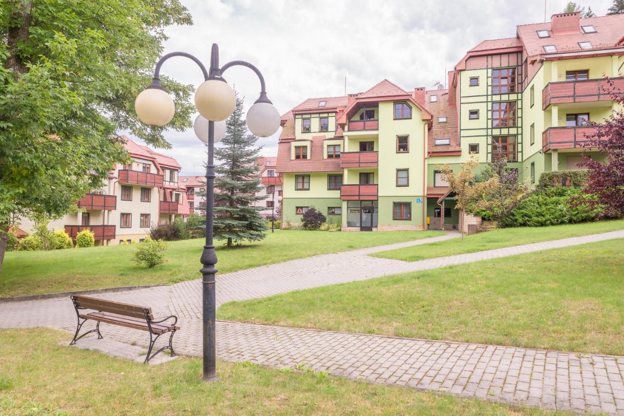 Parkowa Polana Myweek Apartment โปลานิซา-สดรอยจ์ ภายนอก รูปภาพ